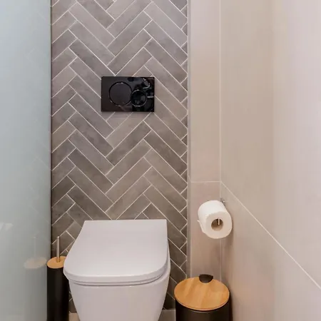 Hotel Paradise (adults Only)