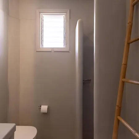 Paradise (adults Only)