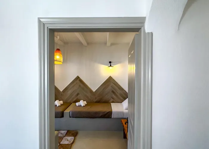 Hotel Paradise (adults Only) 3*