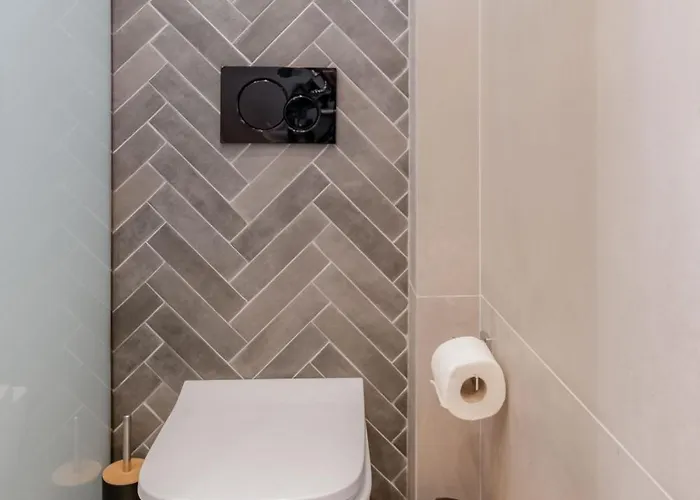 Hotel Paradise (adults Only)