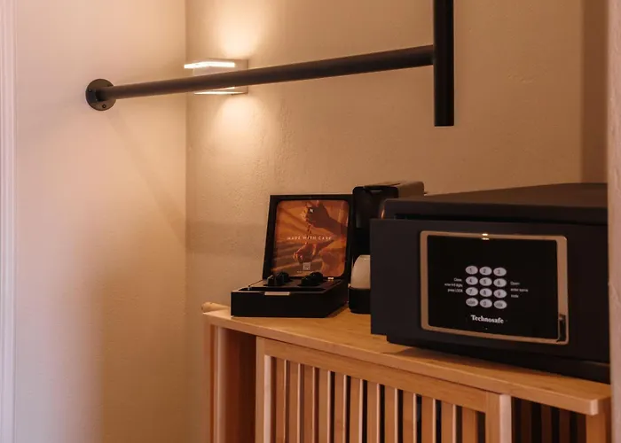 Hotel Paradise (adults Only)