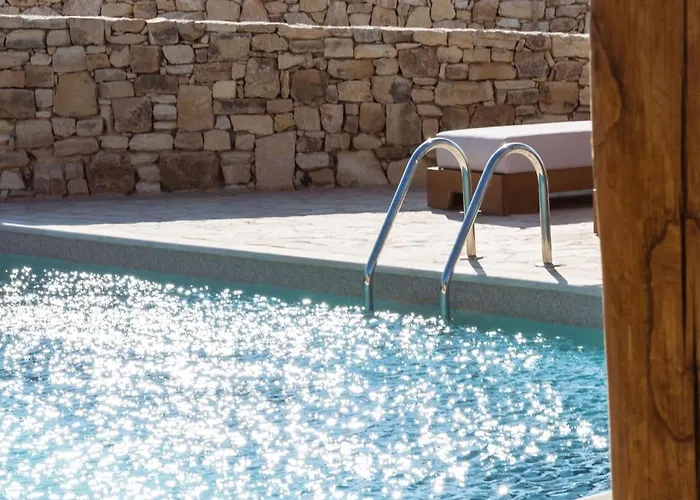 Paradise (adults Only)