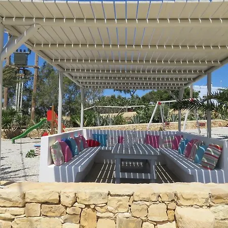 Paradise (adults Only) Hotell 3*