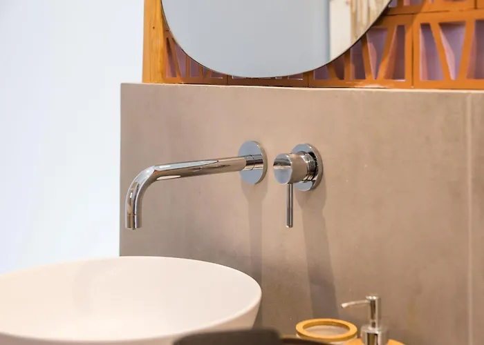 Paradise (adults Only) 3*