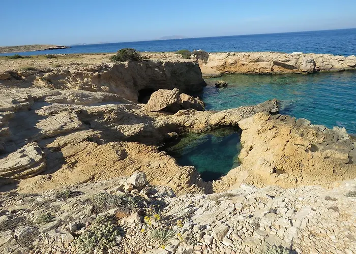 Paradise (adults Only) 3*